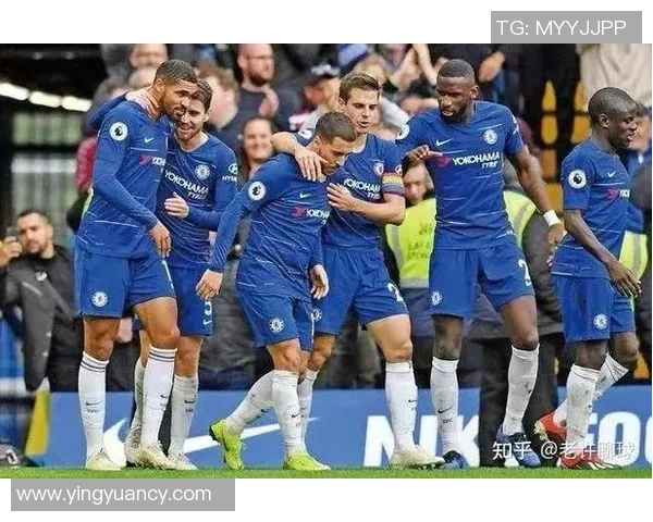 重庆足球队与南京足球队赛后状态分析及表现评估